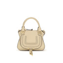 Chloé